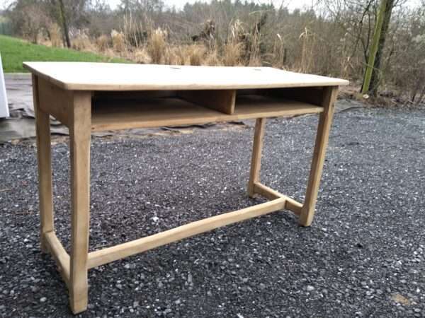 Bureau – Image 2